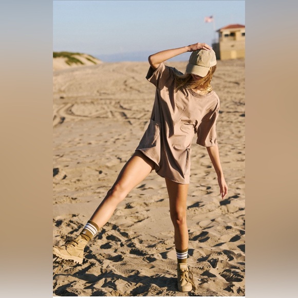 NWOT FP MOVEMENT HOT SHOT TEE ROMPER - Picture 2 of 3